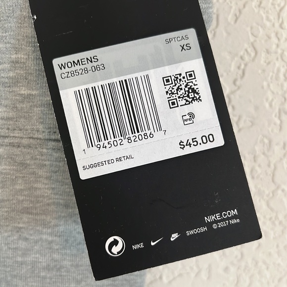 Nike Gray High-Waisted Graphic Leggings Xs - Picture 6 of 9